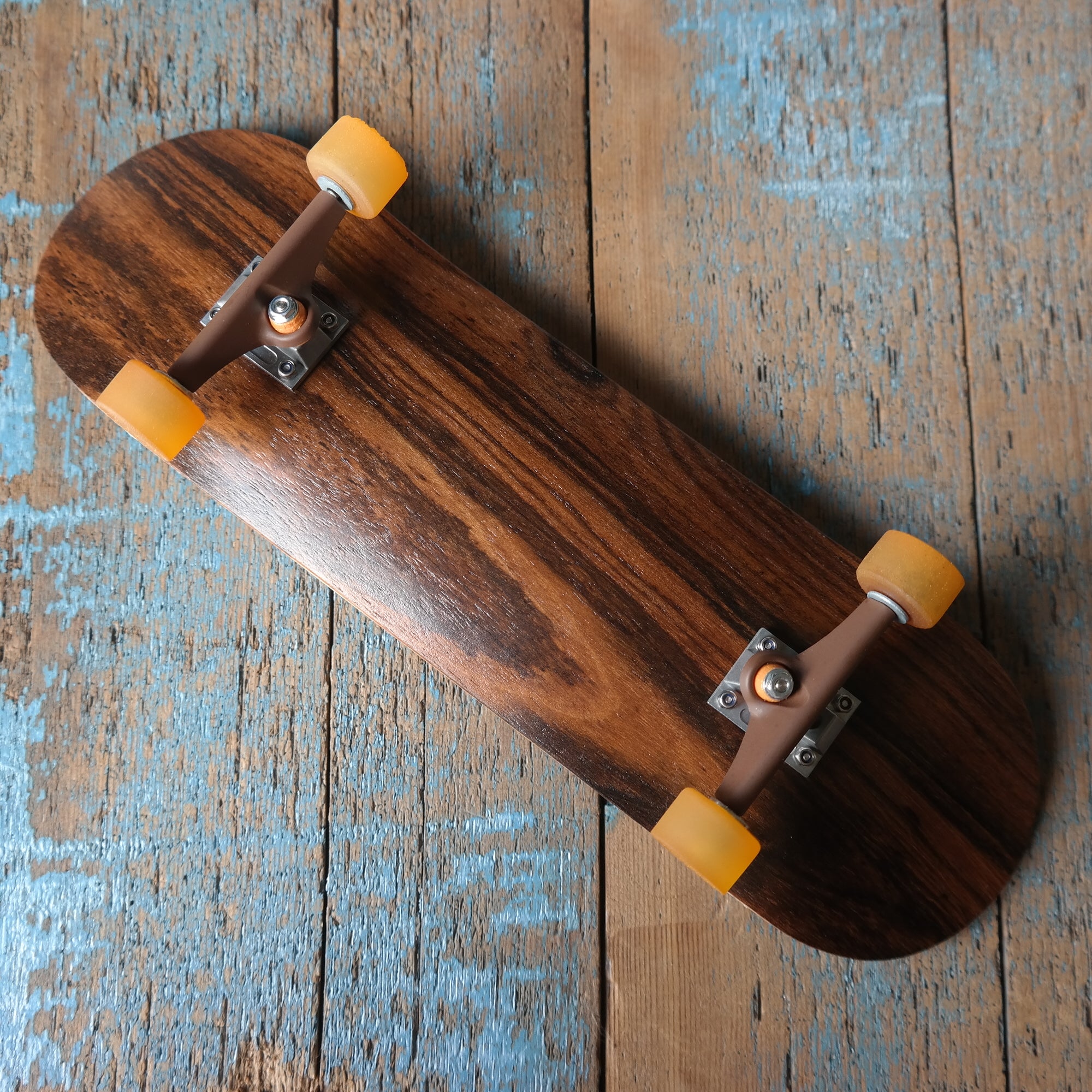 Handboard Top View Walnut in Orange – genesis handboards