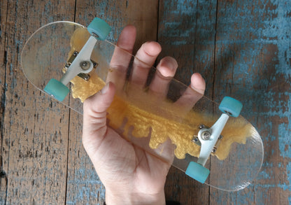 Clear and Gold Resin Complete