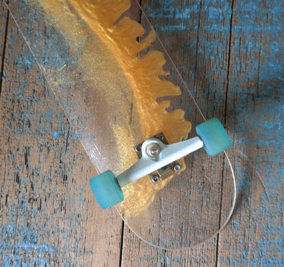 Clear and Gold Resin Complete